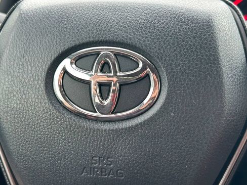 Used 2021 Toyota Camry XSE FWD image 36