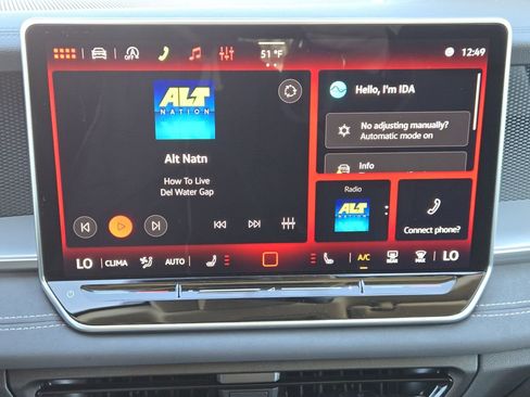 New 2026 Volkswagen Tiguan SE image 13