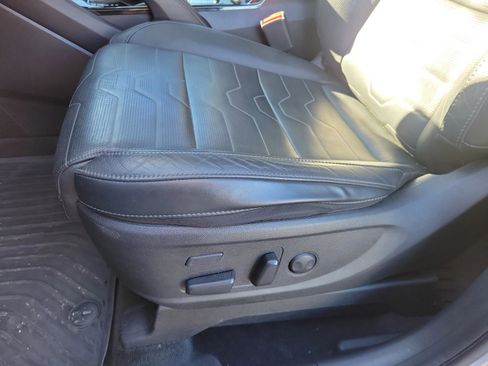 Used 2020 Kia Telluride SX w/ SX Prestige Package image 16