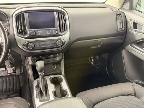 Used 2022 Chevrolet Colorado LT w/ Fleet Safety Package image 26