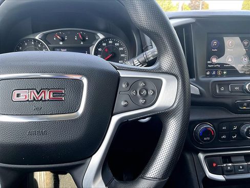 Used 2023 GMC Terrain SLE w/ Driver Convenience Package AWD/4WD image 20