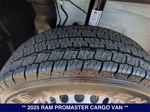 New 2025 RAM ProMaster 1500 w/ Premium Convenience Group image 28