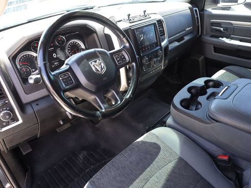 Used 2019 RAM 1500 Big Horn AWD/4WD image 12