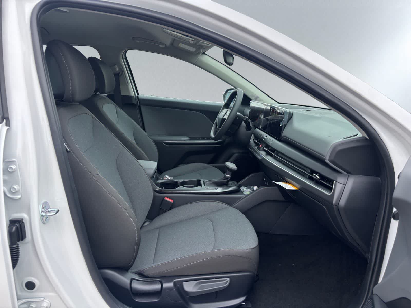New 2026 Kia K4 FWD image 16