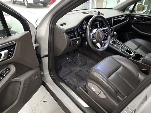 Used 2021 Porsche Macan S image 15