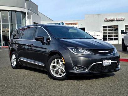Used 2017 Chrysler Pacifica Touring Plus w/ Tire & Wheel Group