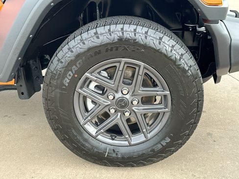 New 2025 Jeep Wrangler Unlimited Sport AWD/4WD image 10