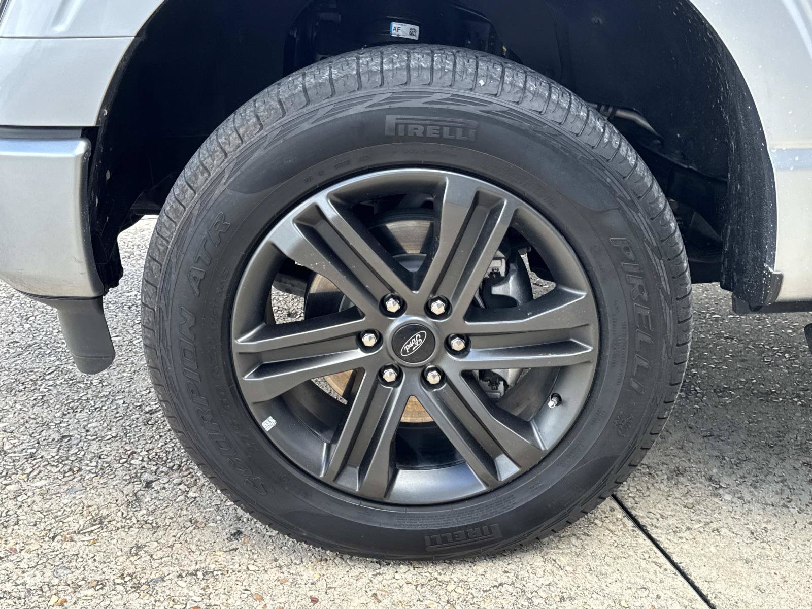Used 2022 Ford F150 4x4 SuperCrew Hybrid image 4