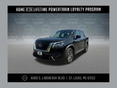 Used 2024 Nissan Pathfinder S
