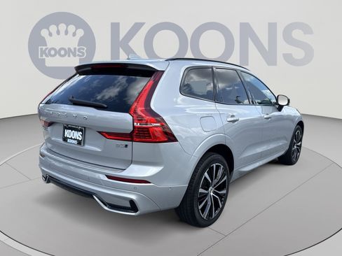 Used 2023 Volvo XC60 B5 Plus w/ Climate Package AWD/4WD image 7