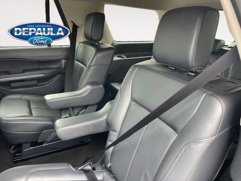Used 2024 Ford Expedition XLT AWD/4WD image 17