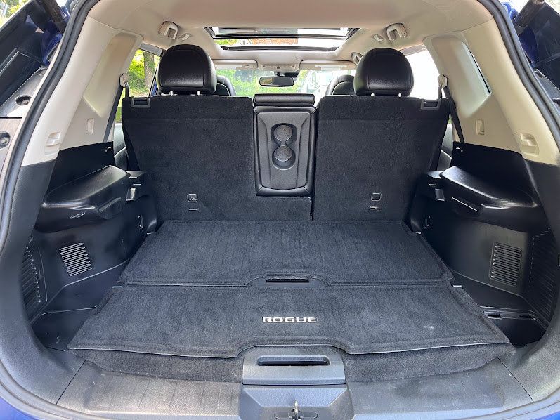 Used 2019 Nissan Rogue SL w/ Premium Package AWD/4WD image 43