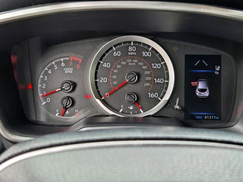 Used 2021 Toyota Corolla SE image 14