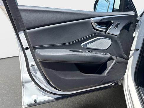 Certified 2023 Acura RDX FWD w/ Technology Package image 16