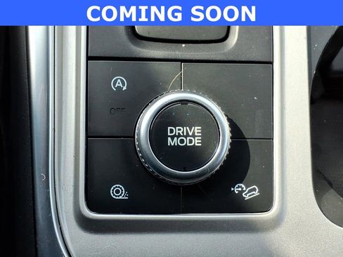 Used 2024 Ford Explorer XLT w/ Equipment Group 202A AWD/4WD image 20