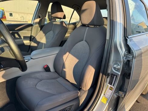 Certified 2023 Toyota Camry LE w/ Convenience Package image 26