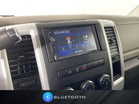 Used 2010 Dodge Ram 1500 Truck SLT image 2