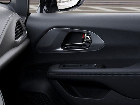 New 2026 Chrysler Pacifica Select image 25