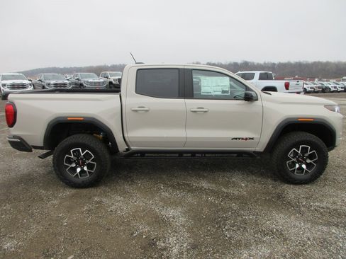 New 2026 GMC Canyon AT4X w/ LPO, Black Badging Package image 3