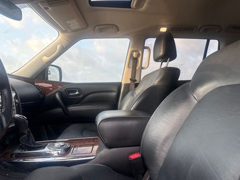 Used 2019 INFINITI QX80 Luxe w/ All-Season Package RWD image 39