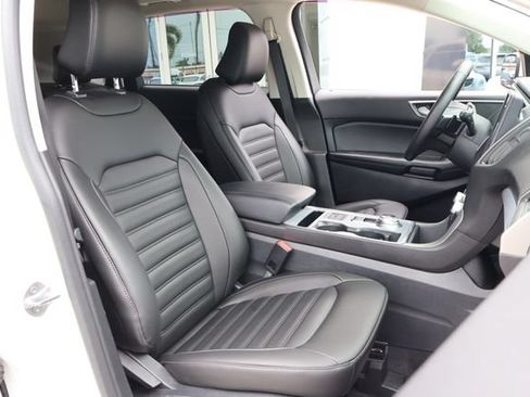 Used 2021 Ford Edge SEL w/ Convenience Package AWD/4WD image 22