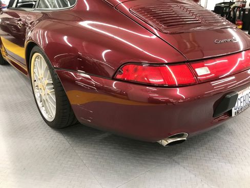 Used 1998 Porsche 911 Carrera S image 81