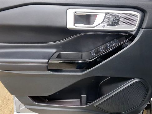 Used 2021 Ford Explorer ST w/ Equipment Group 401A image 34