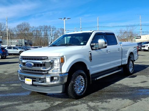 Used 2022 Ford F250 XLT w/ XLT Premium Package image 3