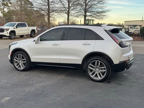 Used 2019 Cadillac XT4 Sport image 5