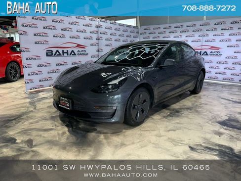 Used 2023 Tesla Model 3 Standard Range RWD image 1