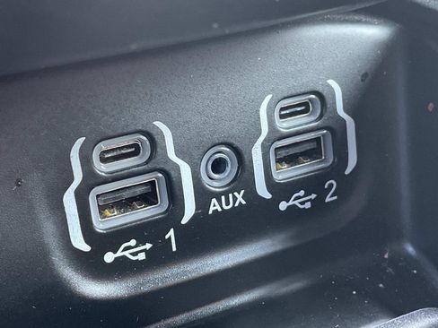 Used 2022 RAM 1500 Big Horn RWD image 33