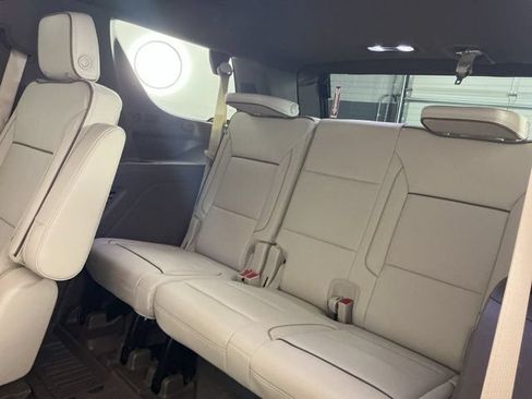 Used 2026 GMC Yukon Denali w/ Denali Reserve Package AWD/4WD image 30