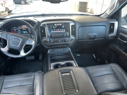 Used 2017 GMC Sierra 1500 Denali AWD/4WD image 15