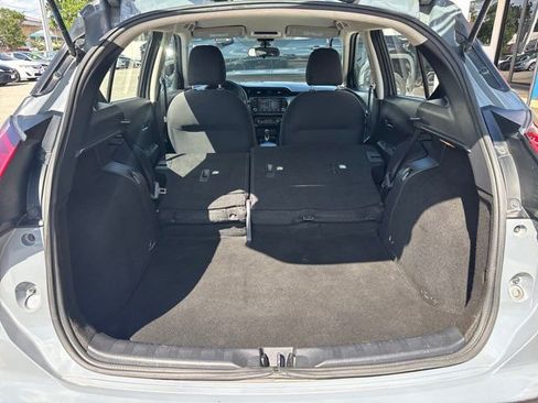 Used 2021 Nissan Kicks SV FWD image 12