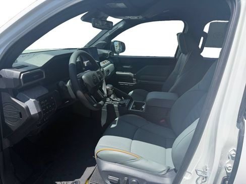 New 2026 Toyota Tacoma 4x4 Double Cab Hybrid image 11