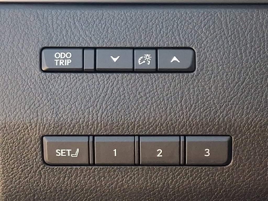 Used 2026 Lexus GX 550 w/ Accessory Package (2T) AWD/4WD image 27