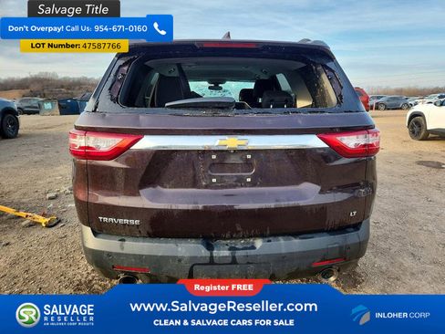 Used 2020 Chevrolet Traverse LT image 8