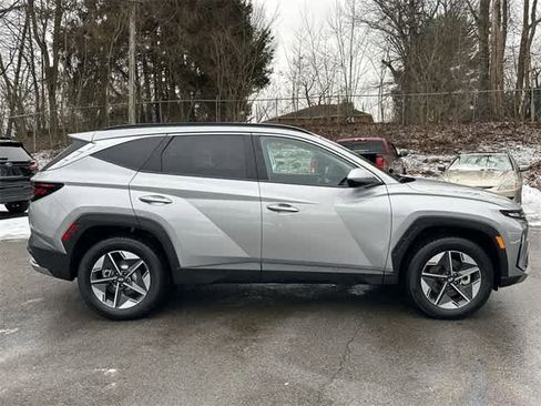 Used 2025 Hyundai Tucson SEL image 3