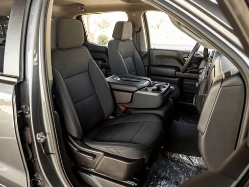 Used 2021 Chevrolet Silverado 1500 Custom w/ LPO, Blackout Package AWD/4WD image 37