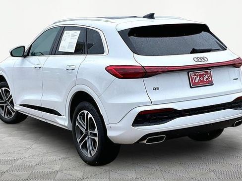 Certified 2025 Audi Q5 Premium AWD/4WD image 12