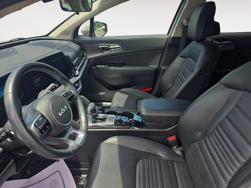 Used 2024 Kia Sportage SX FWD image 9