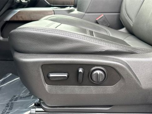 Used 2021 GMC Sierra 2500 Denali w/ Denali Ultimate Package image 13