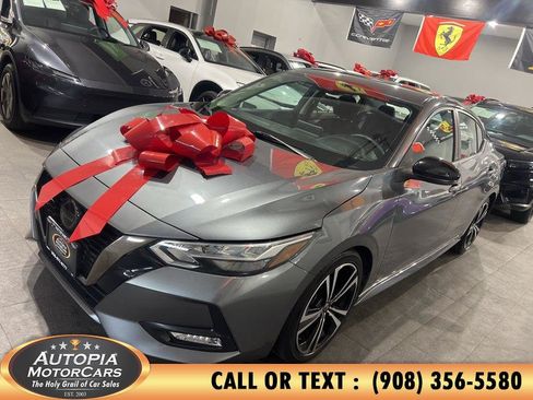 Used 2020 Nissan Sentra SR FWD image 2