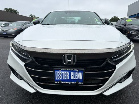 Used 2022 Honda Accord Sport image 4