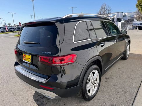 Used 2023 Mercedes-Benz GLB 250 4MATIC image 6