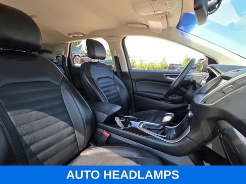 Used 2017 Ford Edge SEL w/ Equipment Group 201A AWD/4WD image 12