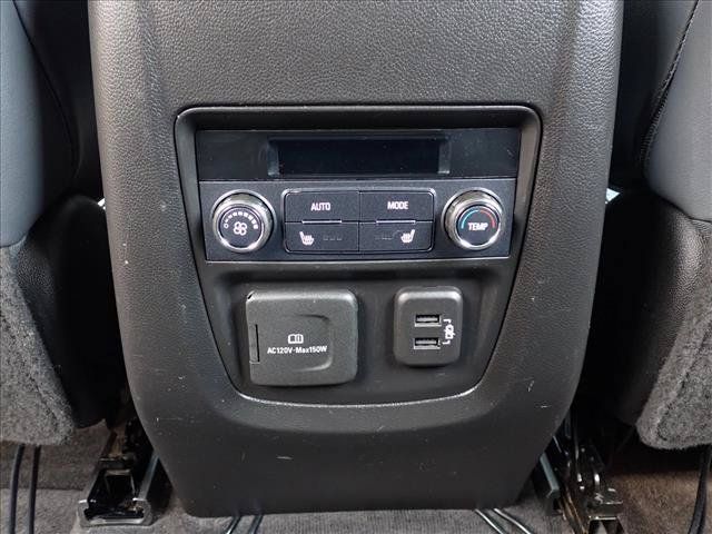 Used 2020 Buick Enclave Premium w/ Sun and Sites Package AWD/4WD image 10