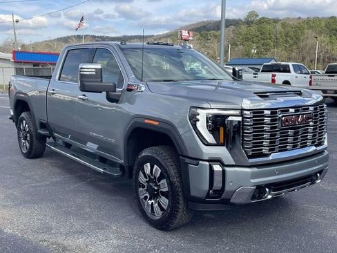 New 2026 GMC Sierra 2500 Denali w/ Denali Reserve Package image 4