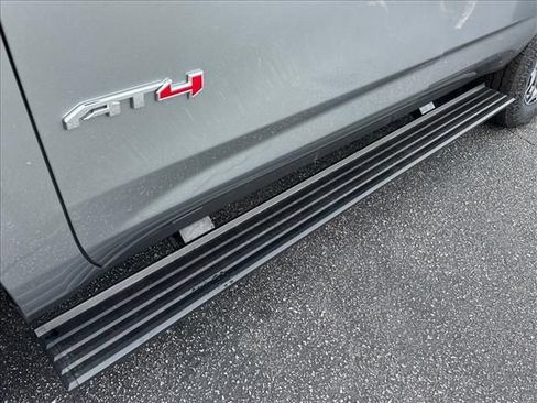 New 2026 GMC Yukon AT4 Ultimate AWD/4WD image 19