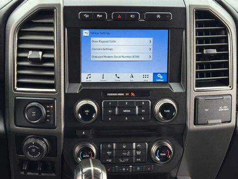 Used 2018 Ford F150 Raptor w/ Equipment Group 802A Luxury image 18